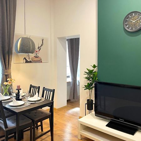 Piotrkowska122 Studio Apartments Lodz  Ngoại thất bức ảnh