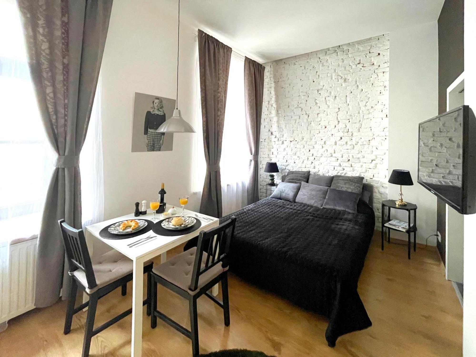 Piotrkowska122 Studio Apartments Lodz  Ngoại thất bức ảnh