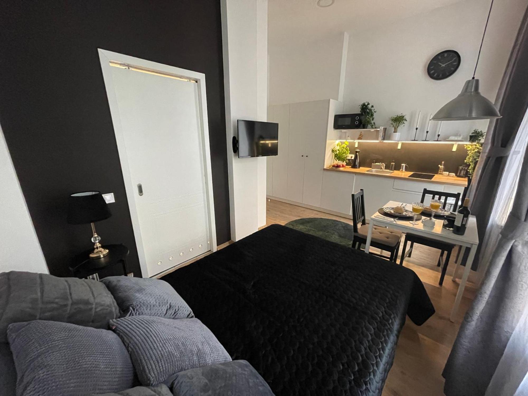 Piotrkowska122 Studio Apartments Lodz  Ngoại thất bức ảnh